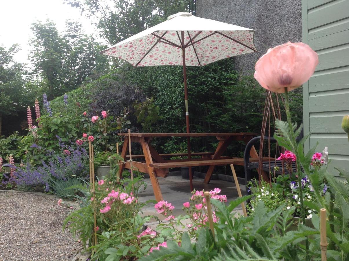 The Garden Flat Apartamento Crieff Exterior foto